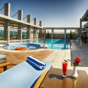 Hotel Rose Park - Al Barsha, Opposite Metro Station, Dubaj